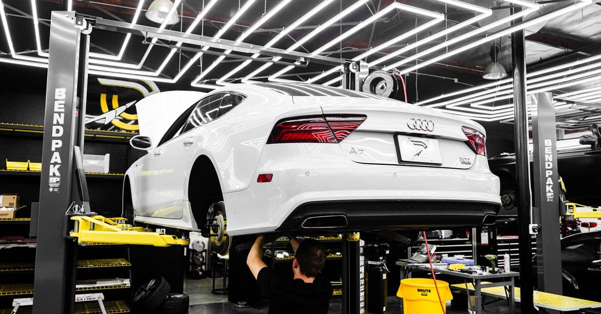 Dealerships Are Losing Service Customers. Independent Shops Can Capture Them.