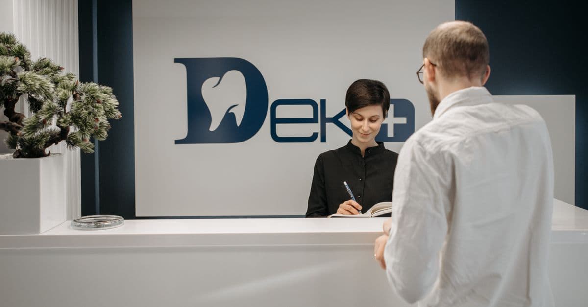 Dental Patient Lead Generation Is Reshaping Who Fills the Chair