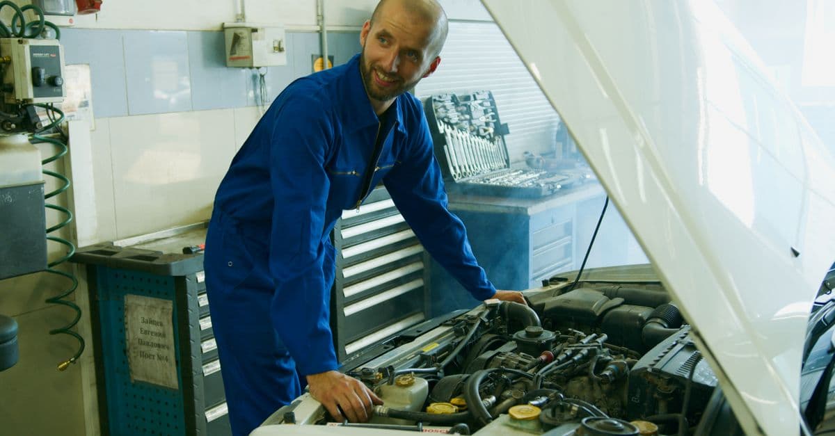 Independent Repair Shops Gain Ground as Dealerships Lose Service Customers