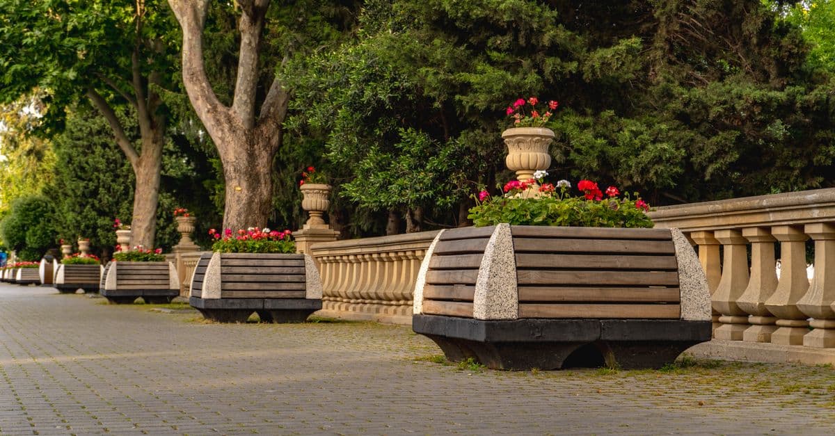 Landscaping Industry Hits $188.8 Billion: What the Growth Gap Means for Local Operators